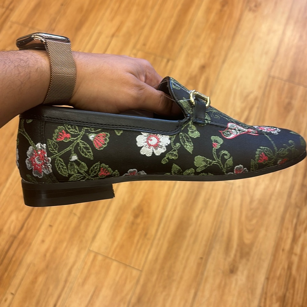 ONE SAY SALE: Walk London floral mens loafers mens size 8 black NEVER WORN